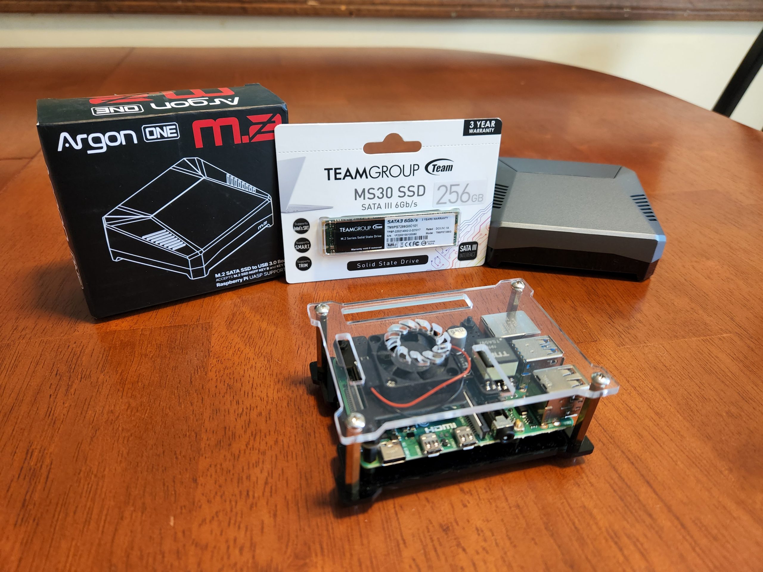 Argon One M.2 SATA Case with M.2 SATA SSD Kits